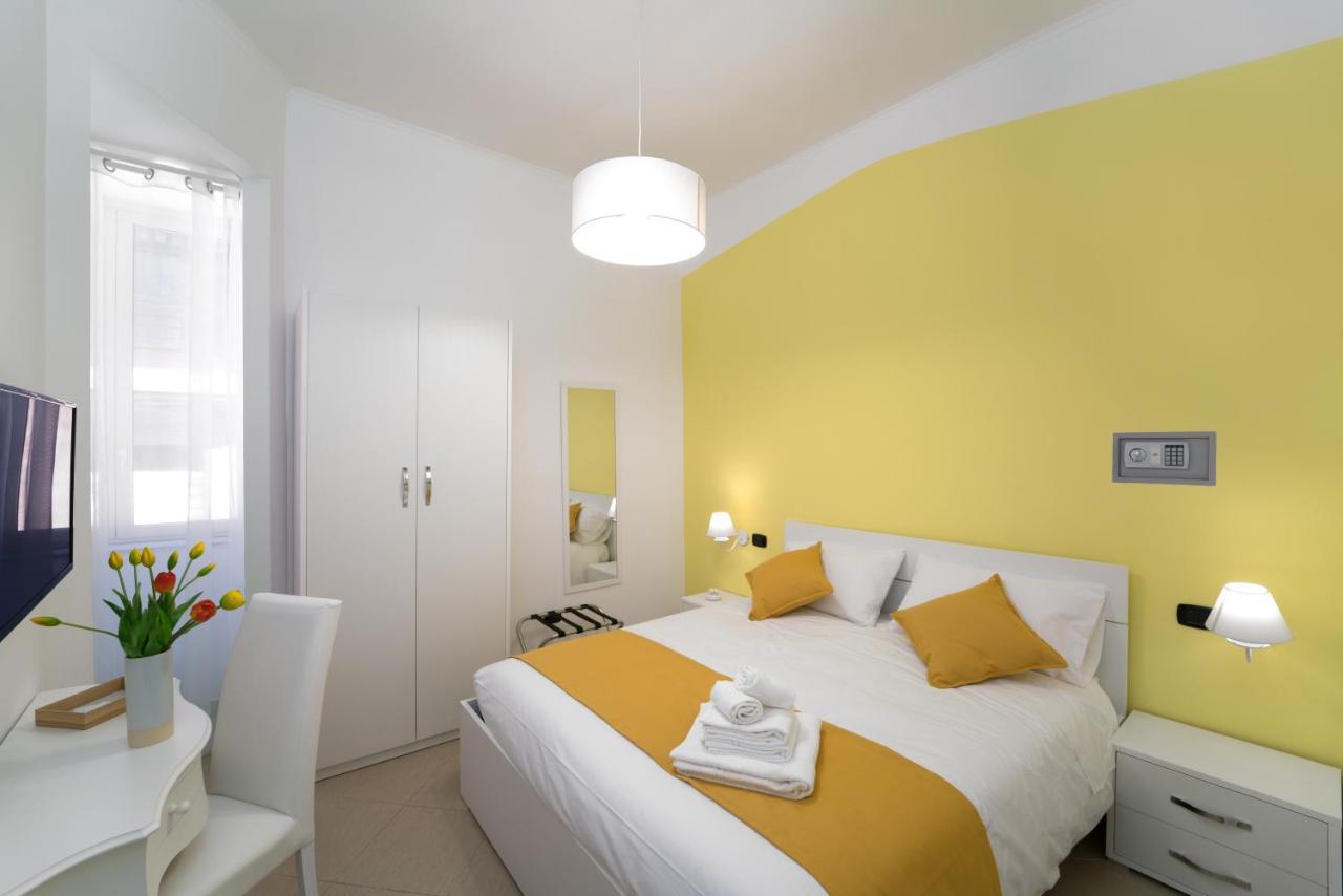 Suite & Luxury Rooms Palazzo Diomede Carafa نابولي المظهر الخارجي الصورة
