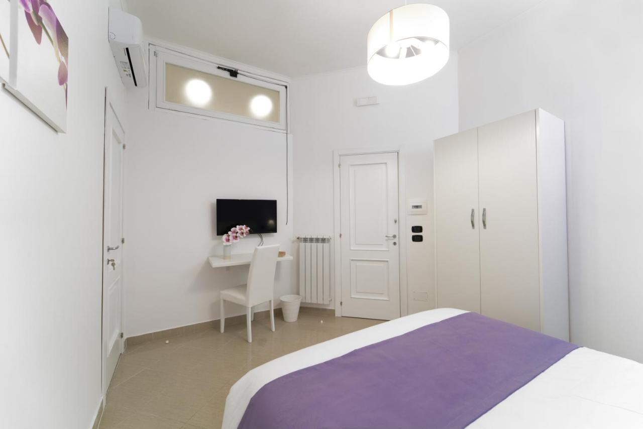 Suite & Luxury Rooms Palazzo Diomede Carafa نابولي المظهر الخارجي الصورة