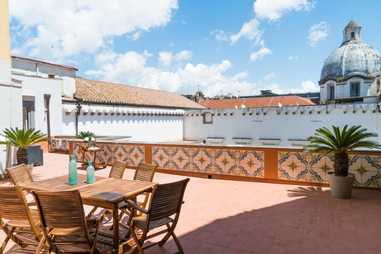 Suite & Luxury Rooms Palazzo Diomede Carafa نابولي المظهر الخارجي الصورة