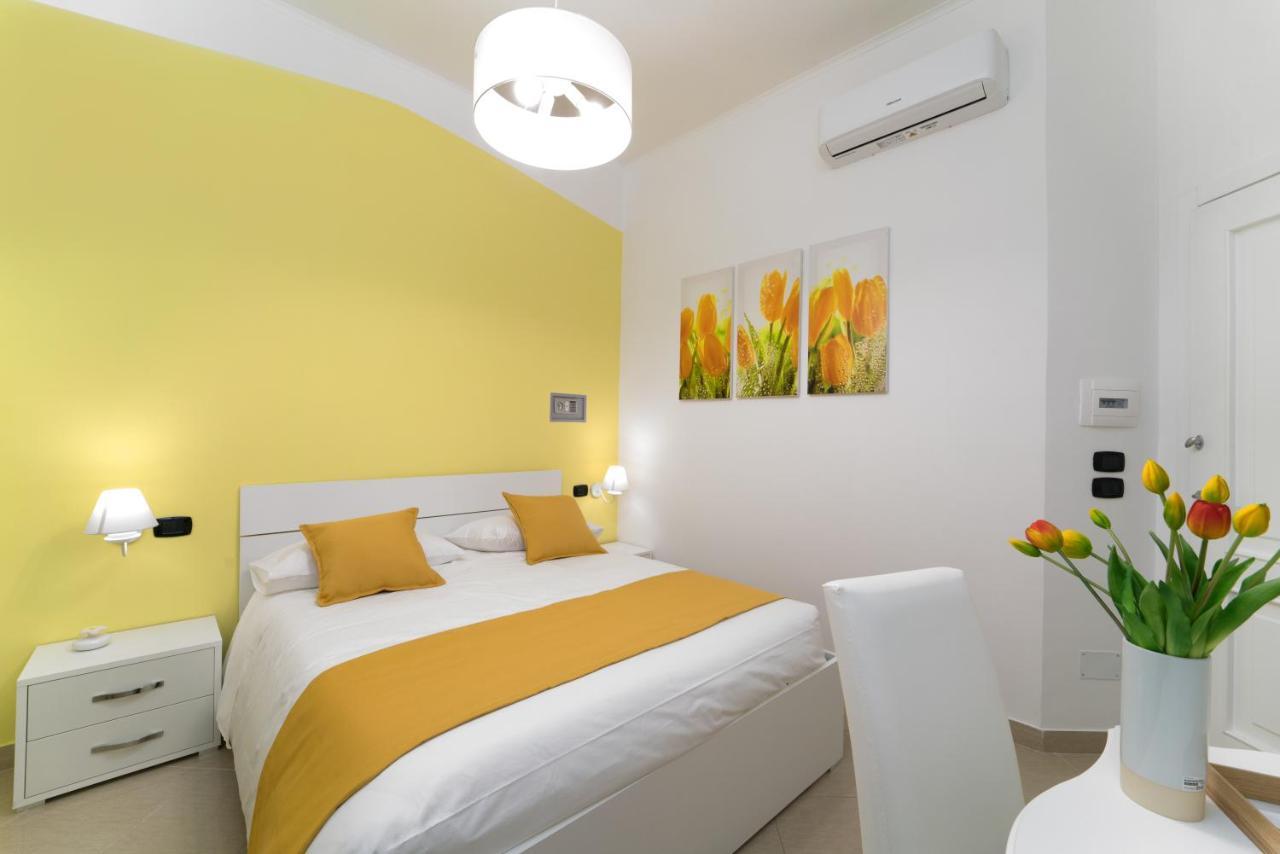 Suite & Luxury Rooms Palazzo Diomede Carafa نابولي المظهر الخارجي الصورة